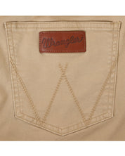 88MWZFN Wrangler Men's Retro Slim Stretch Straight Jeans