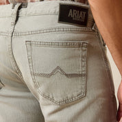 2981 Ariat Men's M7 Slim Straight Jeans