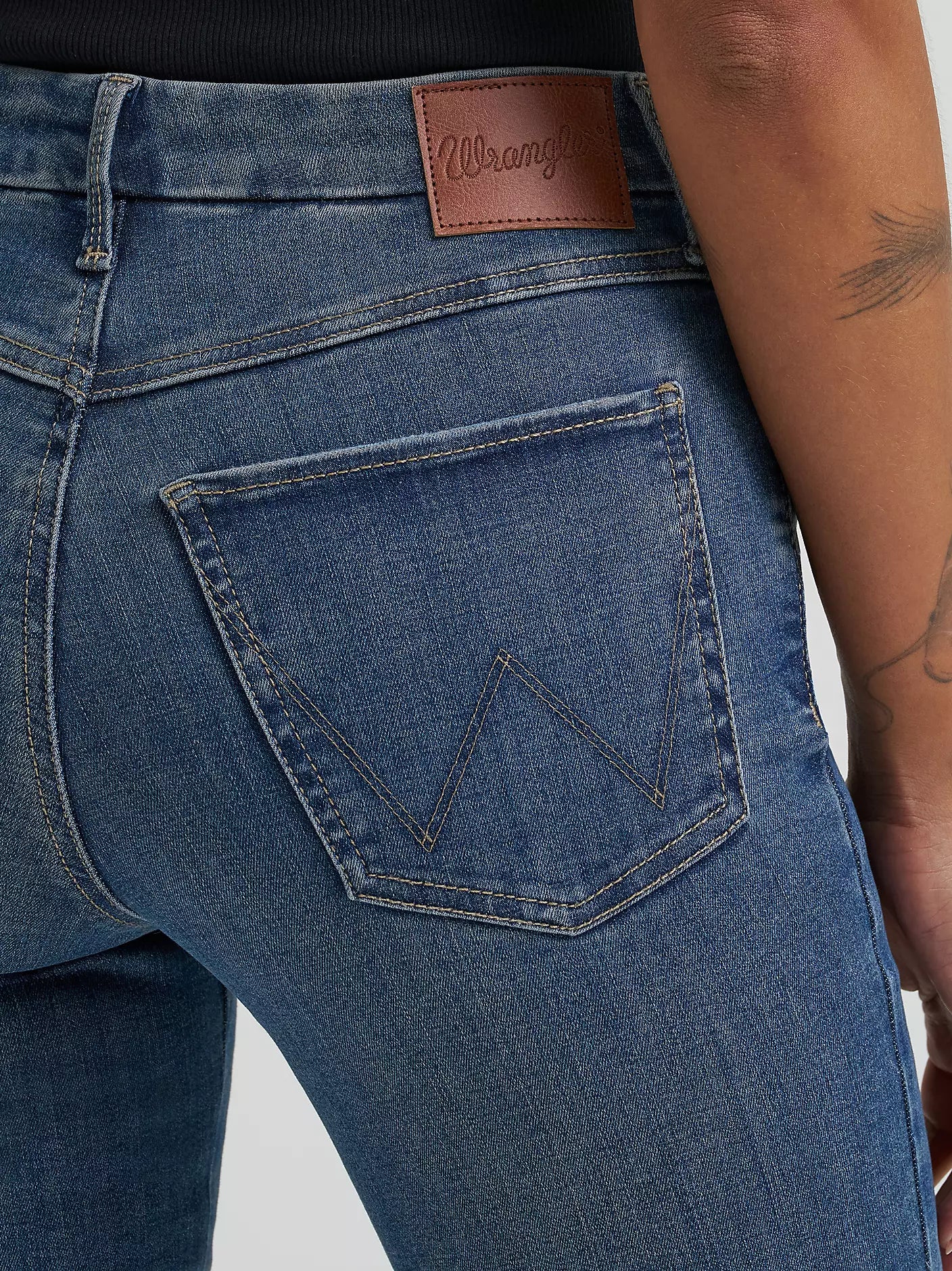 9281 Wrangler Ladies Bespoke Lily High Rise Flare Jeans