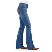 1908 Wrangler Ladies Retro Bailey Bootcut Jean