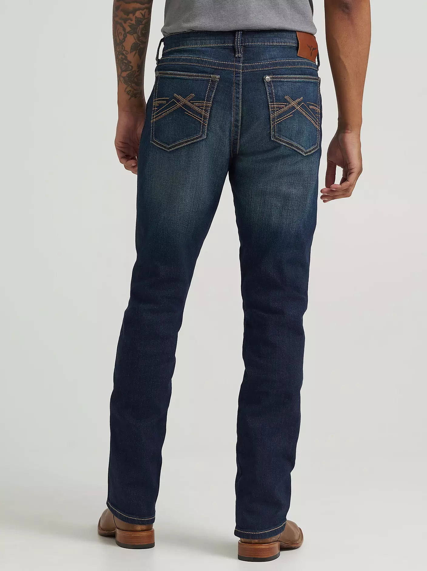44MW Wrangler Men's 20X No. 44 Slim Fit Straight Jeans