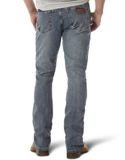 77MWZGL Wrangler Men's Retro Slim Boot Jeans