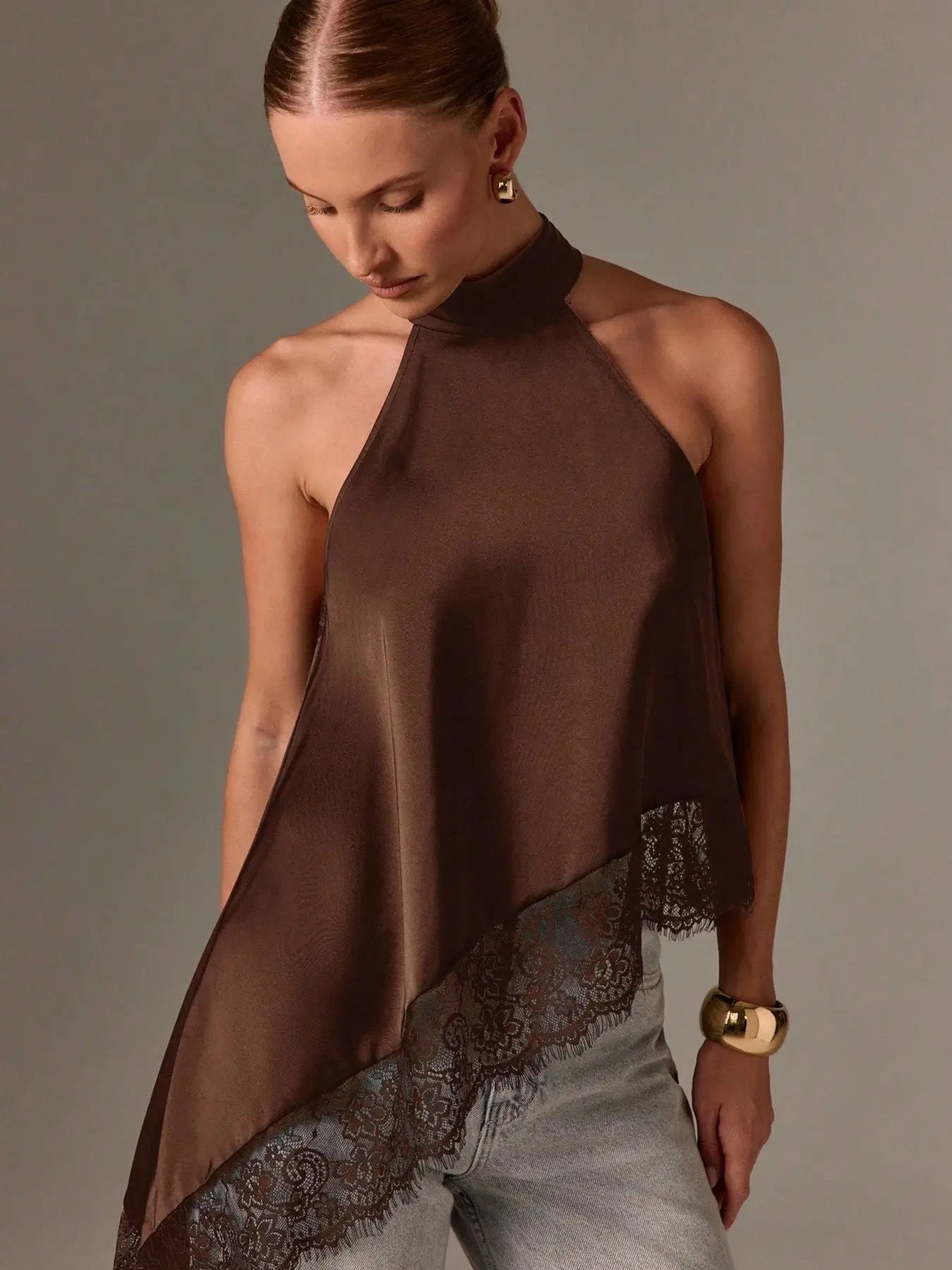 8727 Suhkasana Ladies Laced Trim Sleeveless Top