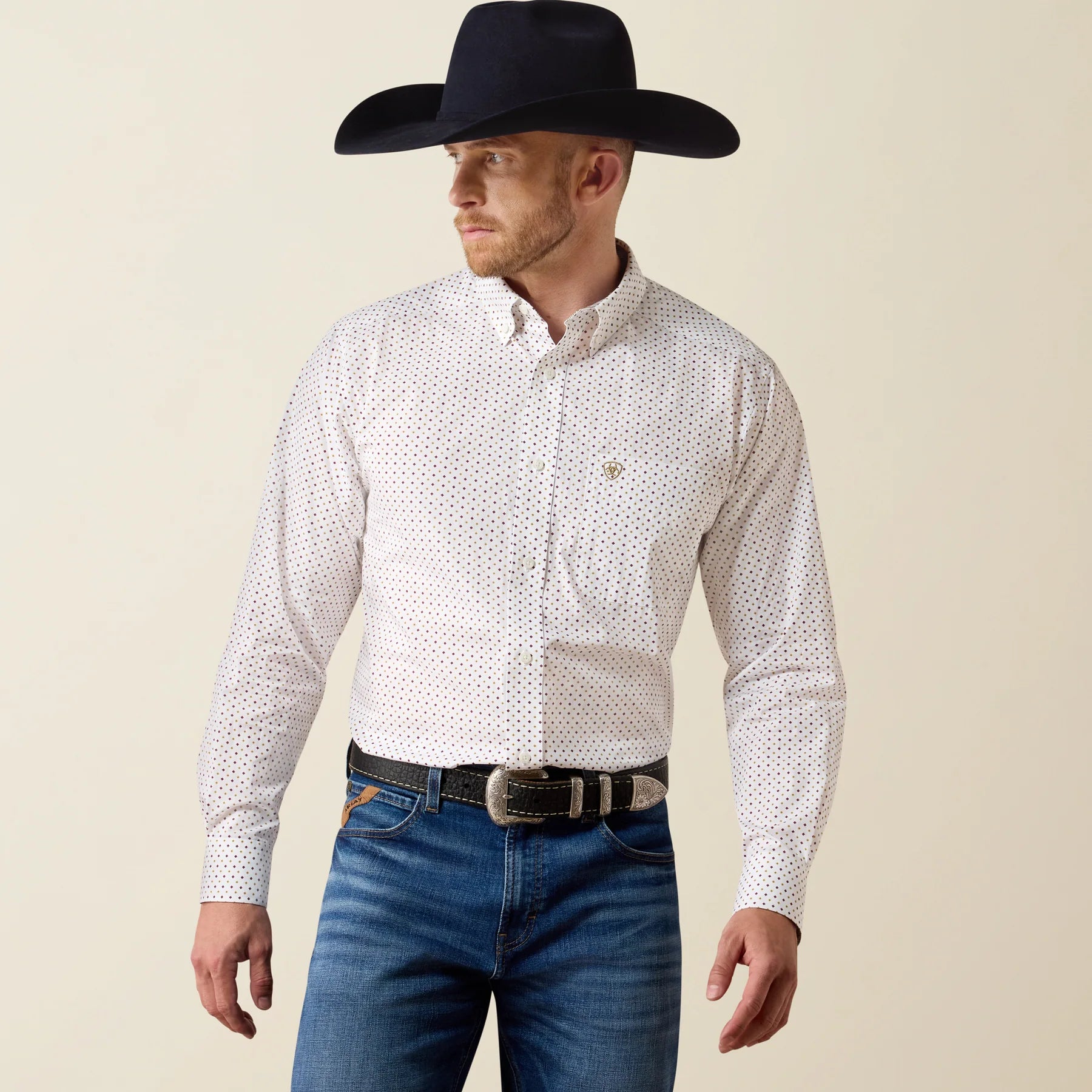 F26_MNS_WEST_10080625_front_warm.webp