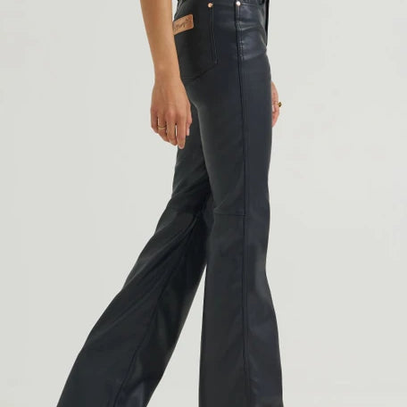 LAINEY-WILSON-FAUX-LEATHER-LADIES-JEANS-JEANS-112385583__S_3__50468.webp