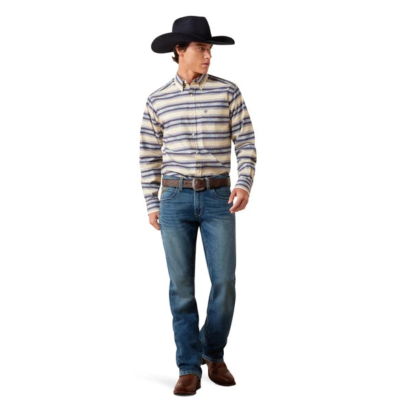 9573 Ariat Men's Newell Fitted Button Down Shirt