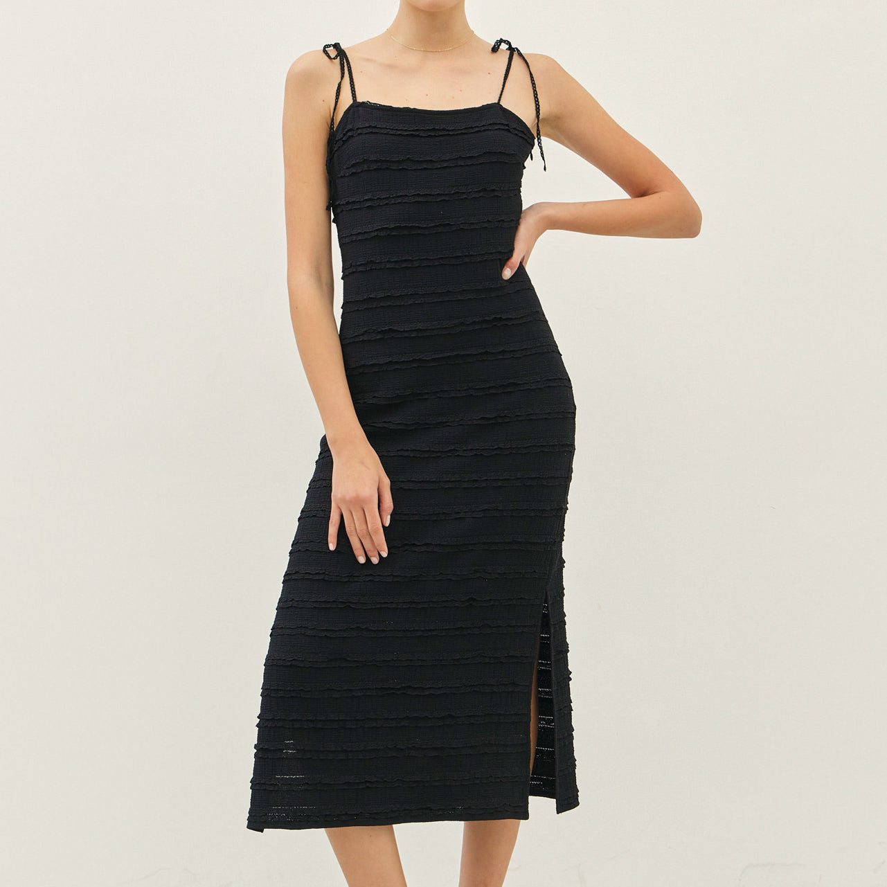 h15683d_black_12.jpg