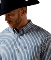 0654 Ariat Men's Pro Series Delaney Shirt