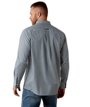 0660 Ariat Men's Lester Classic Fit Long Sleeve Shirt
