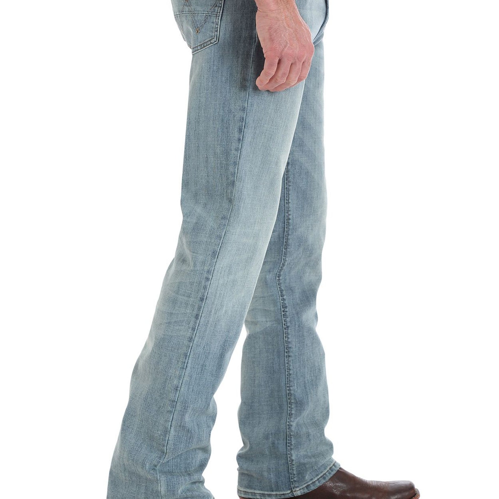wrangler-men-s-retro-slim-boot-low-rise-slim-fit-boot-cut-jeans-bearcreek-17__24468.jpg
